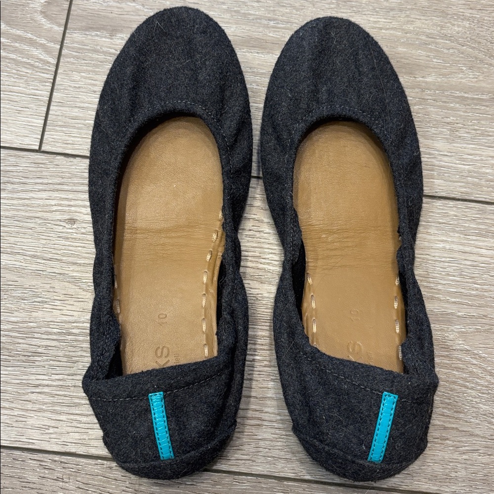 Greystone Tieks size 10